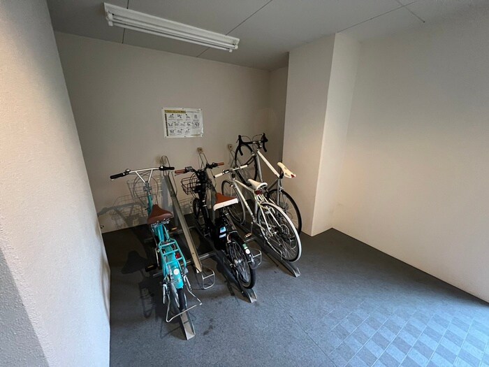 L｀PUR Builの物件外観写真