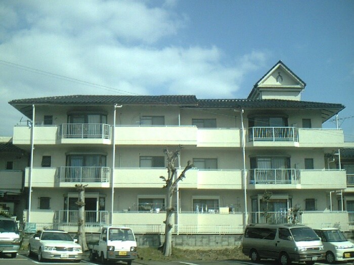 椋ノ木マンションの物件外観写真