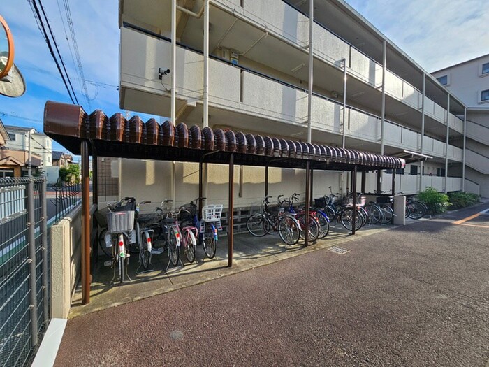 フェリス旭ヶ丘の物件外観写真