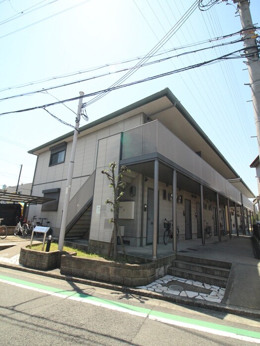 メゾン長曽根B棟の物件外観写真