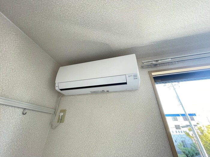 メゾン長曽根B棟の物件内観写真