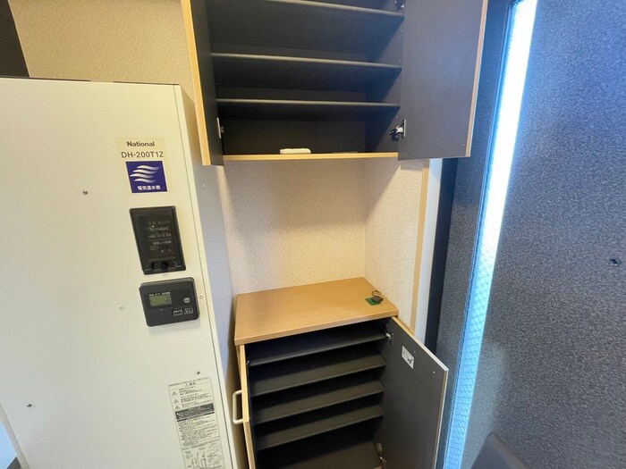 メゾン長曽根B棟の物件内観写真