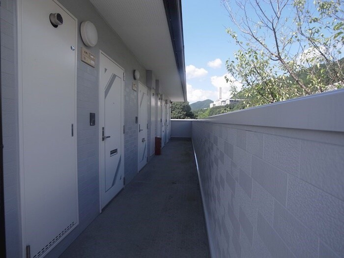 ハイツコロボックルの物件外観写真