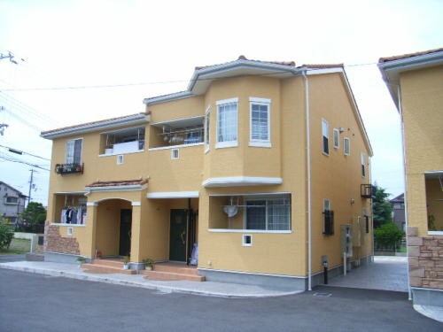 ルナパレスＤの物件外観写真