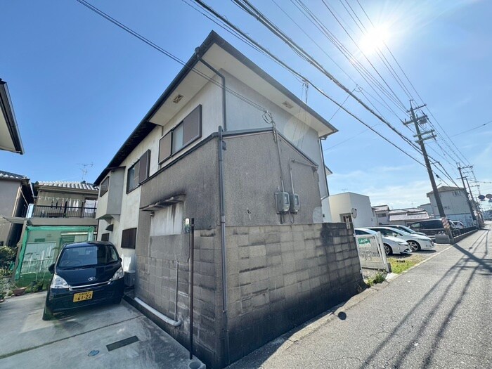 上田南アパートの物件外観写真