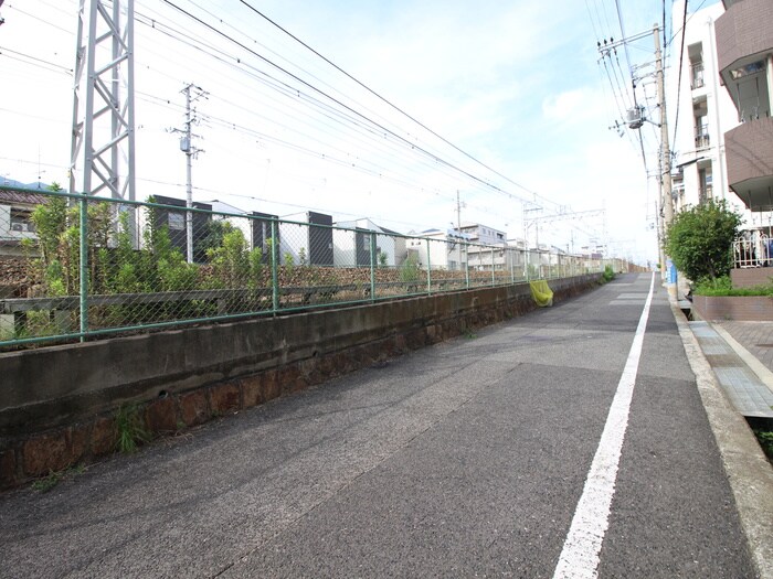 篠原南マンションの物件外観写真