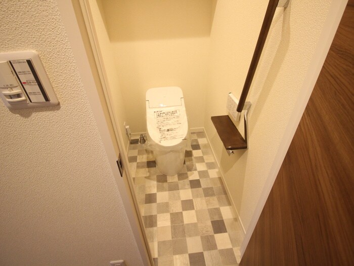 East Villa 逆瀬川の物件内観写真