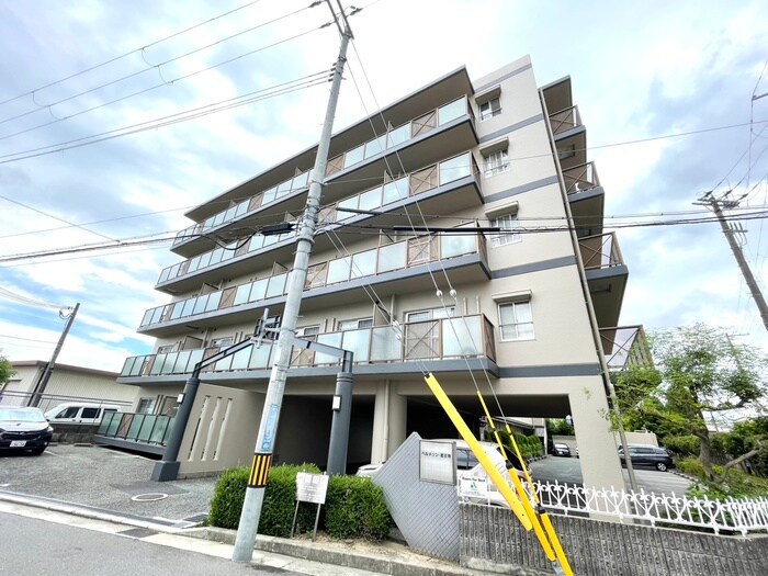 ベルメゾン若王寺の物件外観写真