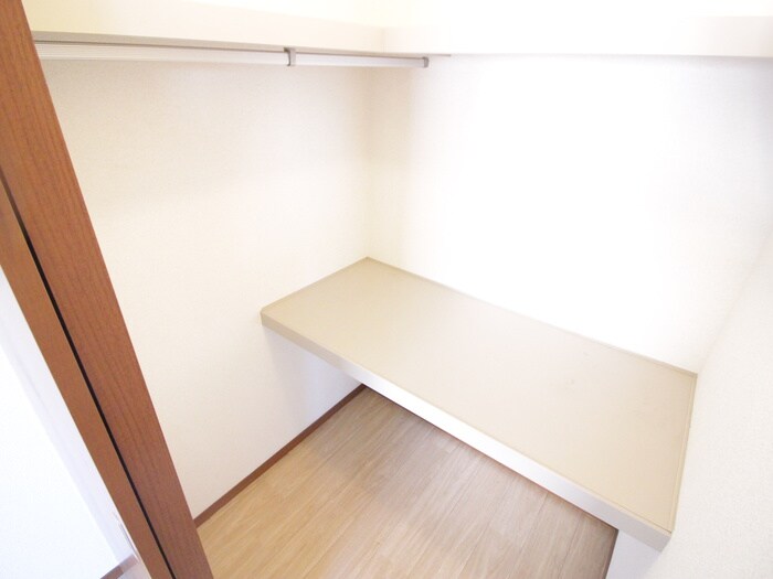 カーサコンフォールの物件内観写真