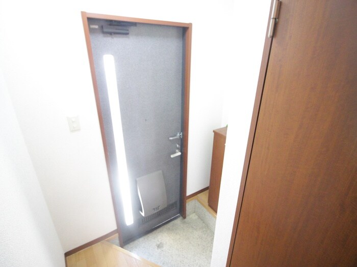 カーサコンフォールの物件内観写真