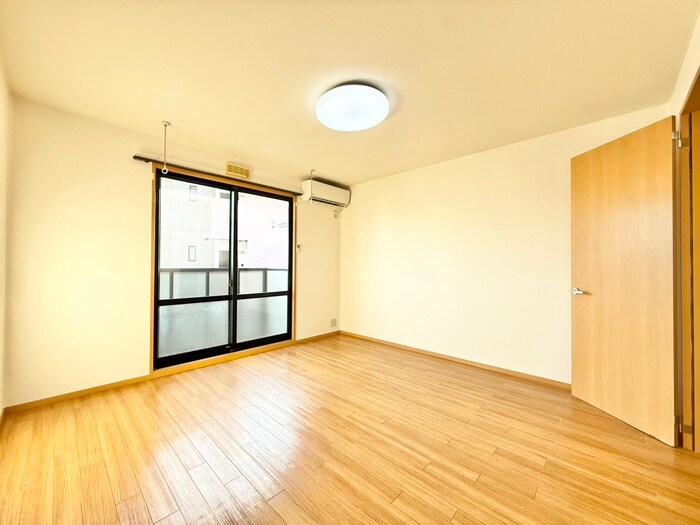 ウィン京田辺の物件内観写真