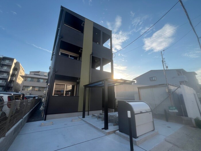 Ｌｉｅｎ上甲子園の物件外観写真