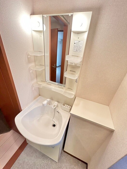 メイト鶴見の物件内観写真