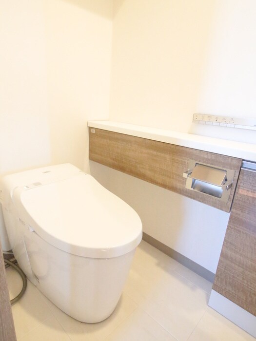 シルエラ御所南の物件内観写真