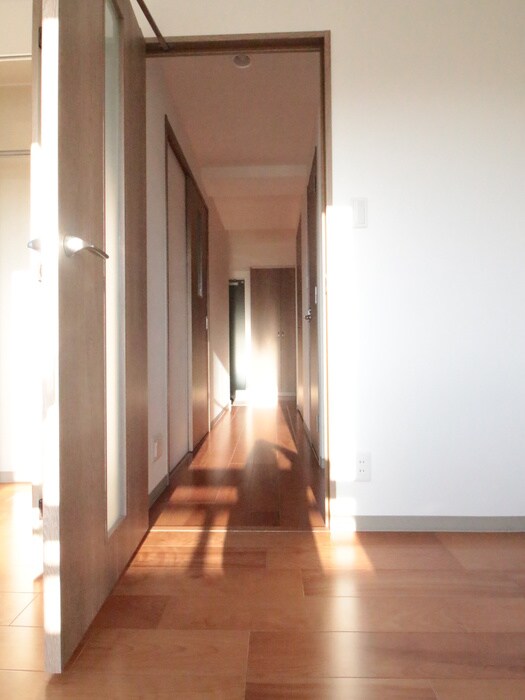 シルエラ御所南の物件内観写真