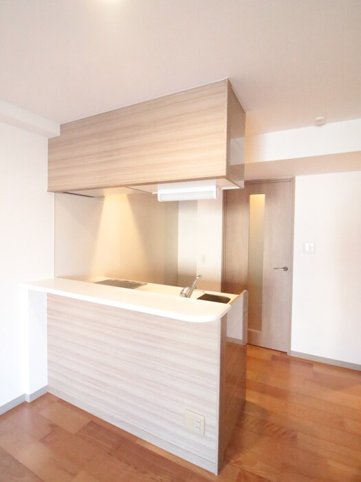 シルエラ御所南の物件内観写真