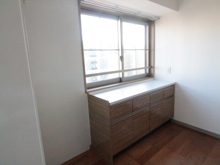 シルエラ御所南の物件内観写真