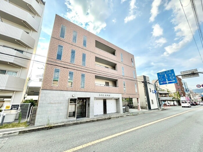 アルベロ石橋の物件外観写真