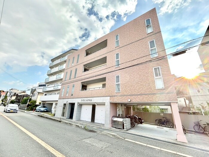 アルベロ石橋の物件外観写真