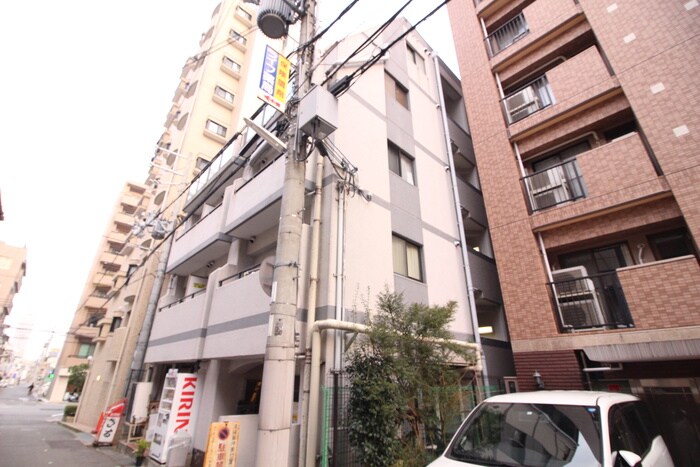 ﾗｲｵﾝｽﾞﾏﾝｼｮﾝ六甲道（303）の物件外観写真