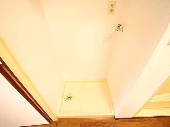 ﾗｲｵﾝｽﾞﾏﾝｼｮﾝ六甲道（303）の物件内観写真