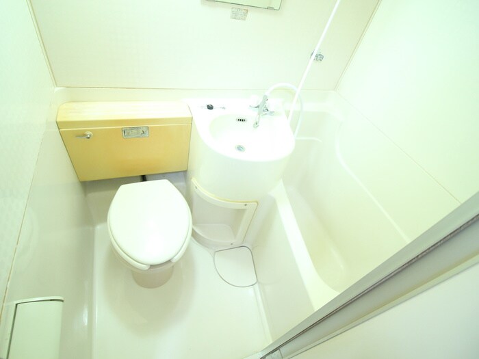 ﾗｲｵﾝｽﾞﾏﾝｼｮﾝ六甲道（303）の物件内観写真