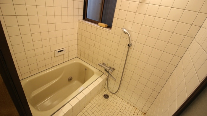 芥川町2丁目貸家の物件内観写真