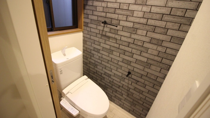 芥川町2丁目貸家の物件内観写真