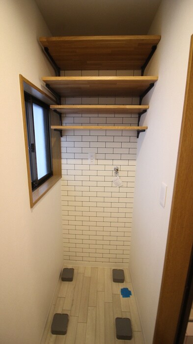 芥川町2丁目貸家の物件内観写真