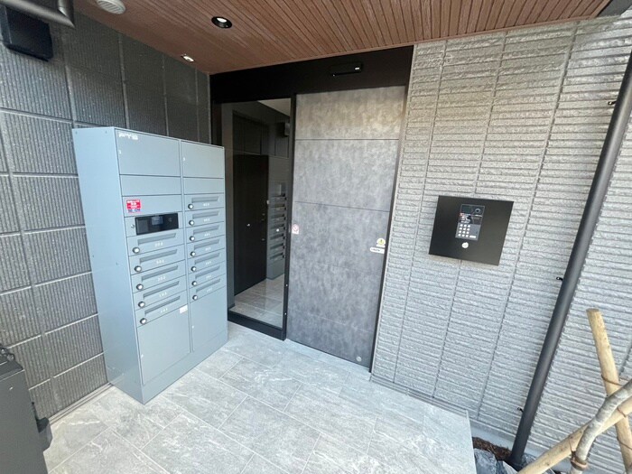 ulu武庫之荘の物件外観写真