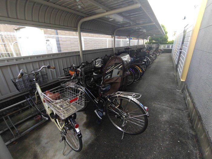 サザンハイムの物件外観写真