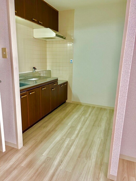 ルミエ－ル・マゴジⅡの物件内観写真