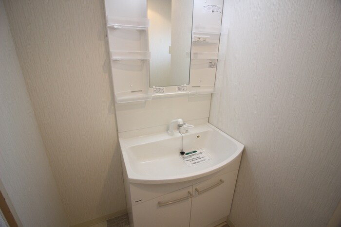 ルミエ－ル・マゴジⅡの物件内観写真