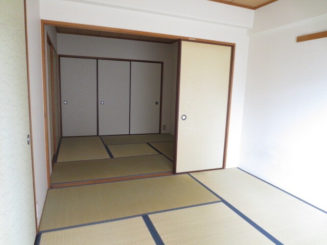 フロ－ラ長田の物件内観写真