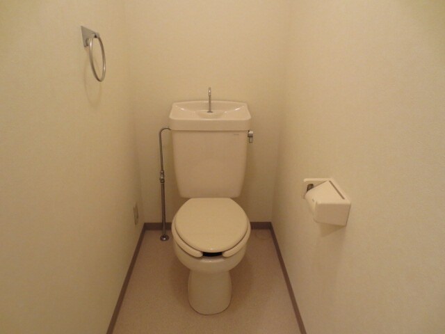 フロ－ラ長田の物件内観写真