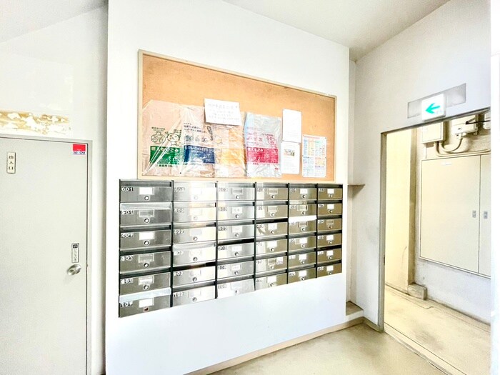 フラワー芦屋の物件外観写真