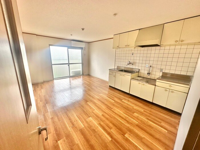 フラワー芦屋の物件内観写真