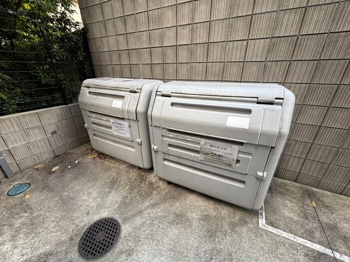 フーガスの物件外観写真