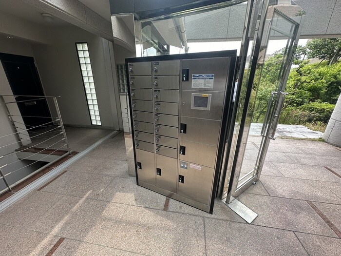 カルム千里山土井Ａ棟の物件外観写真