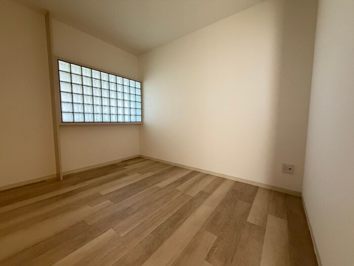 カルム千里山土井Ａ棟の物件内観写真