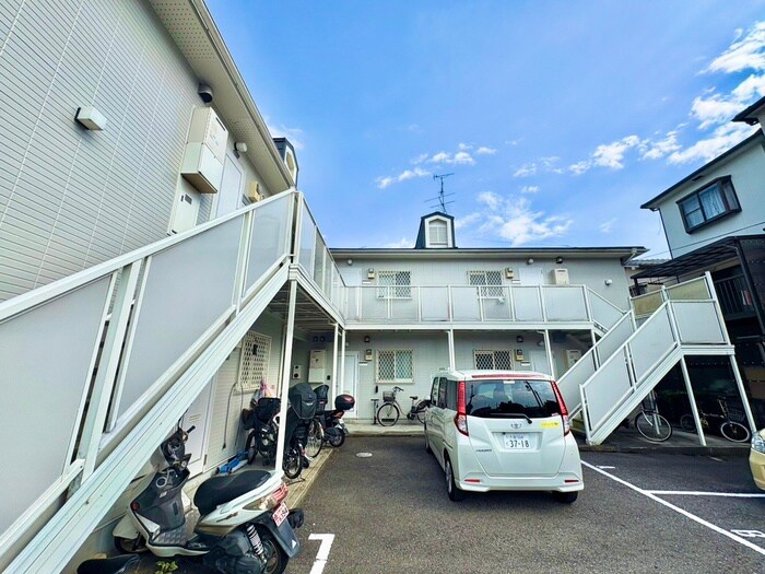 ヴェルデュ－ル・ピノの物件外観写真