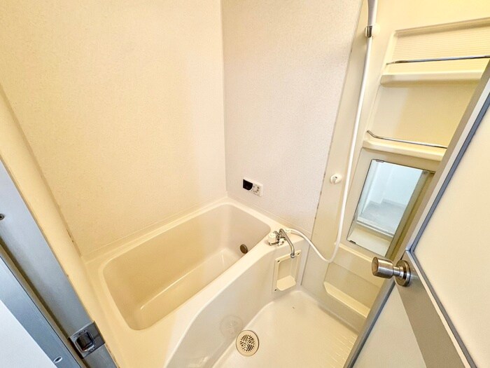 ヴェルデュ－ル・ピノの物件内観写真