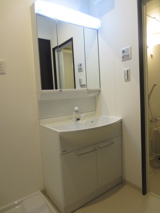 ヴィレッヂ曽根南の物件内観写真