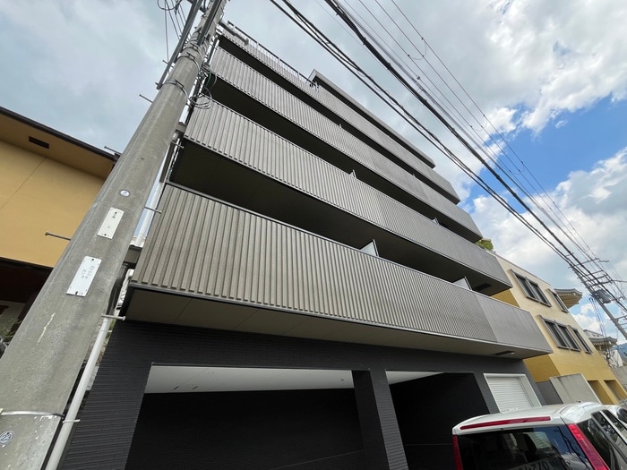 グランジュテ寺畑の物件外観写真