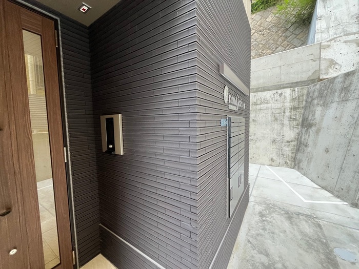 グランジュテ寺畑の物件外観写真