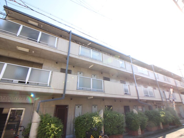 バザーリ塚口の物件外観写真