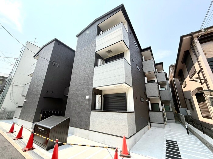 ＲＥＧＩＥＳ塚本の物件外観写真