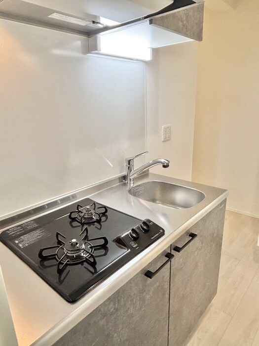 ＲＥＧＩＥＳ塚本の物件内観写真