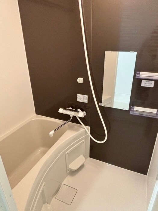 ＲＥＧＩＥＳ塚本の物件内観写真