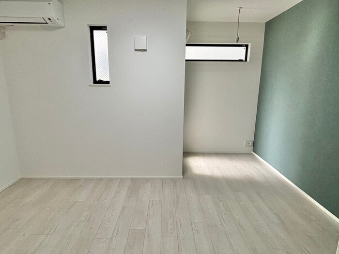 ＲＥＧＩＥＳ塚本の物件内観写真